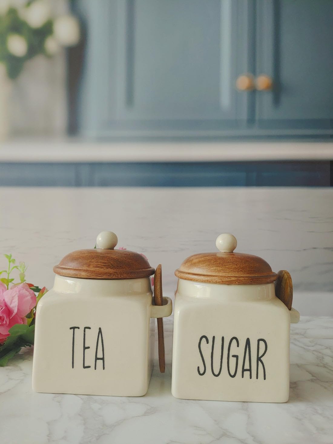 OCEAN STORE Ceramic Storage Canister with Wooden Lid, Cream, 900ml, Handcrafted Airtight Container with Screw-in Lid and Spoon Holder, Food Safe, Microwave Safe, BPA Free (1, Salt)