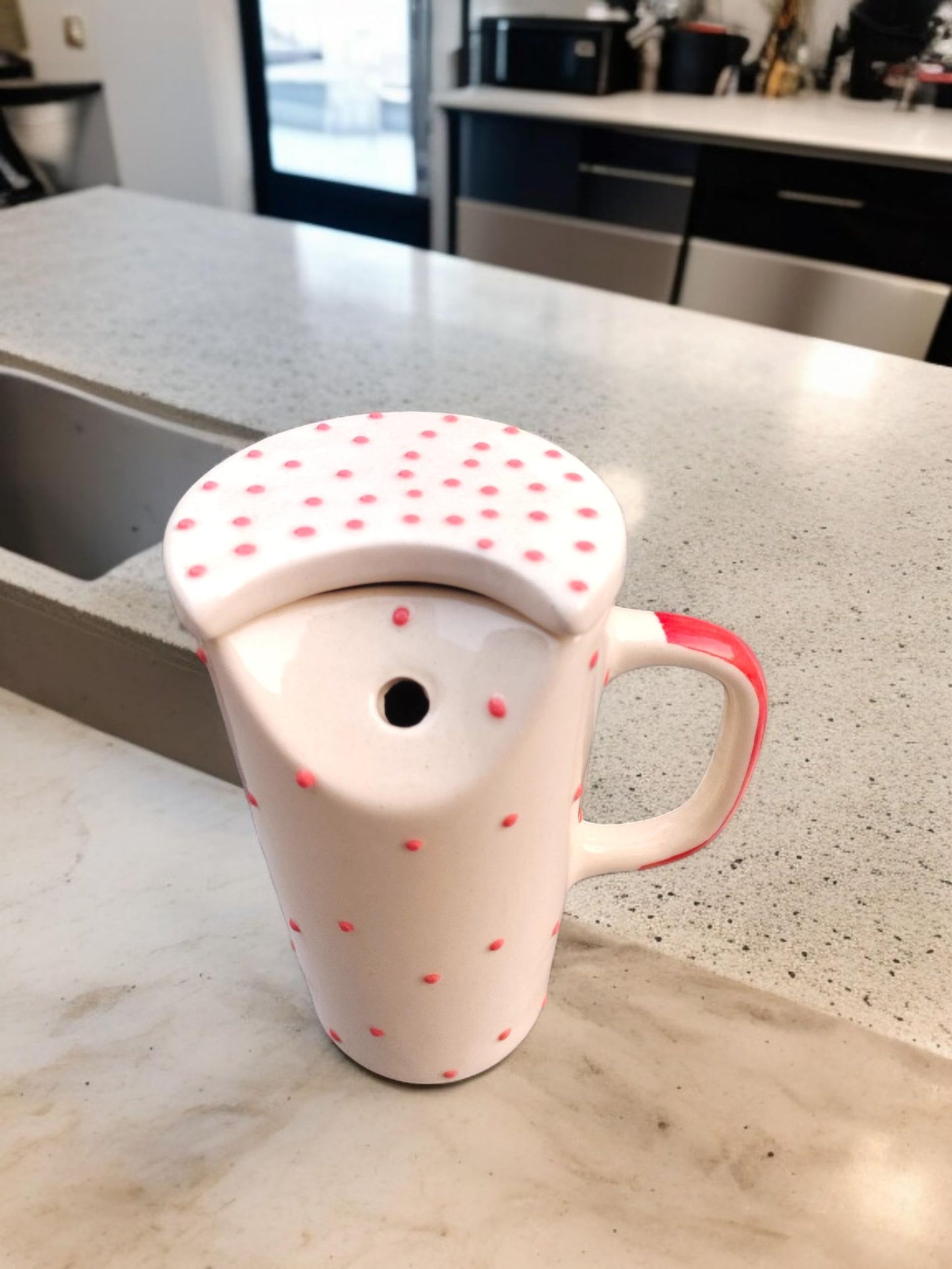 OCEAN STORE Ceramic Tumbler Coffee Mug with Lid & Stainless Steel Straw, White with Red Polka Dots, for Tea, Coffee & Milk (Pack of 1) (Pack of 1)