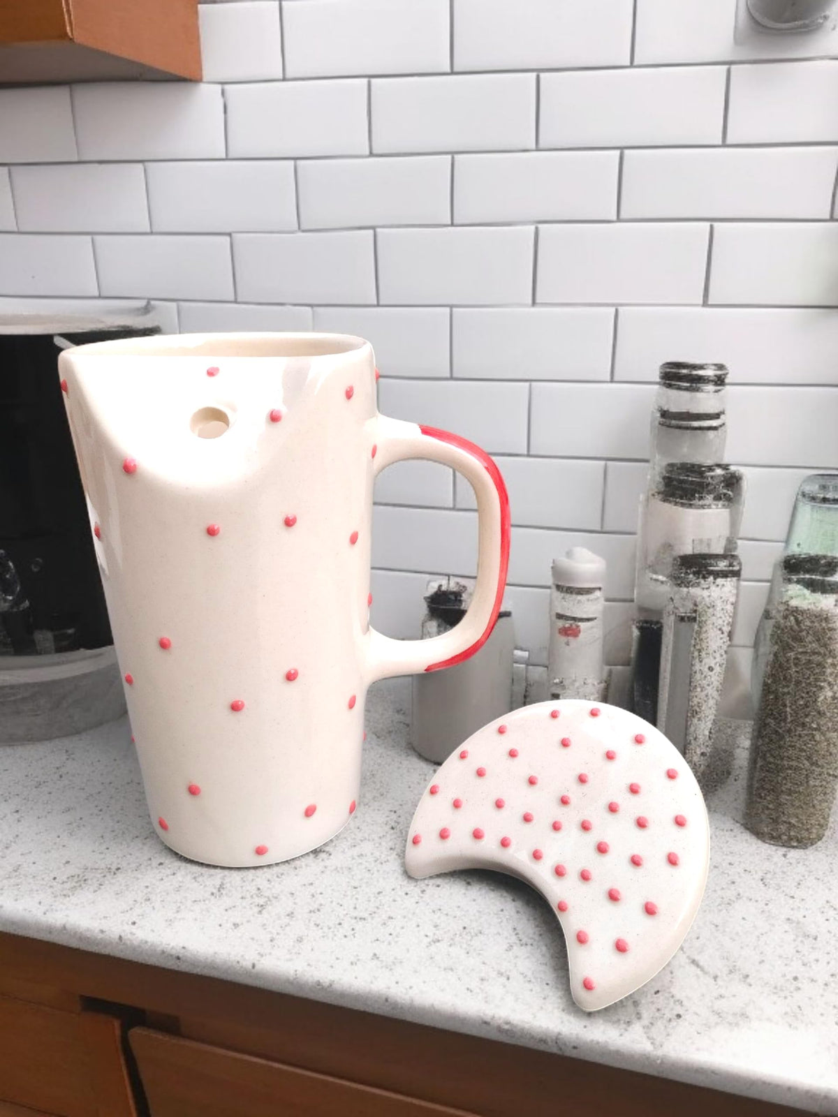 OCEAN STORE Ceramic Tumbler Coffee Mug with Lid & Stainless Steel Straw, White with Red Polka Dots, for Tea, Coffee & Milk (Pack of 1) (Pack of 1)
