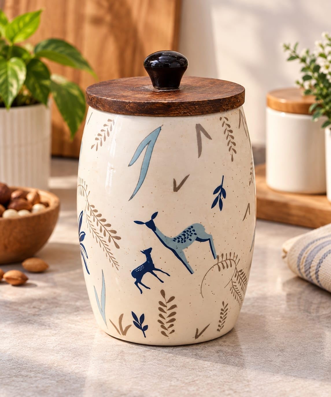 OCEAN STORE Ceramic Storage Jar with Wooden Lid, Deer and Nature Design, Kitchen Container for Tea, Coffee, Sugar and Spices, 1 Piece