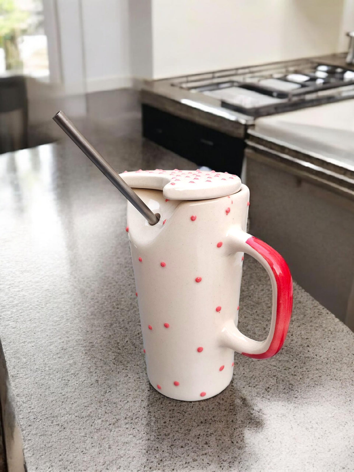 OCEAN STORE Ceramic Tumbler Coffee Mug with Lid & Stainless Steel Straw, White with Red Polka Dots, for Tea, Coffee & Milk (Pack of 1) (Pack of 1)